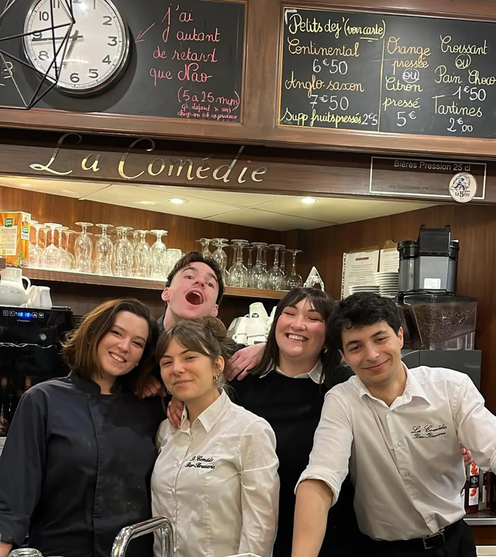 la-comedie-dijon-bar-brasserie-illustration-le-concept